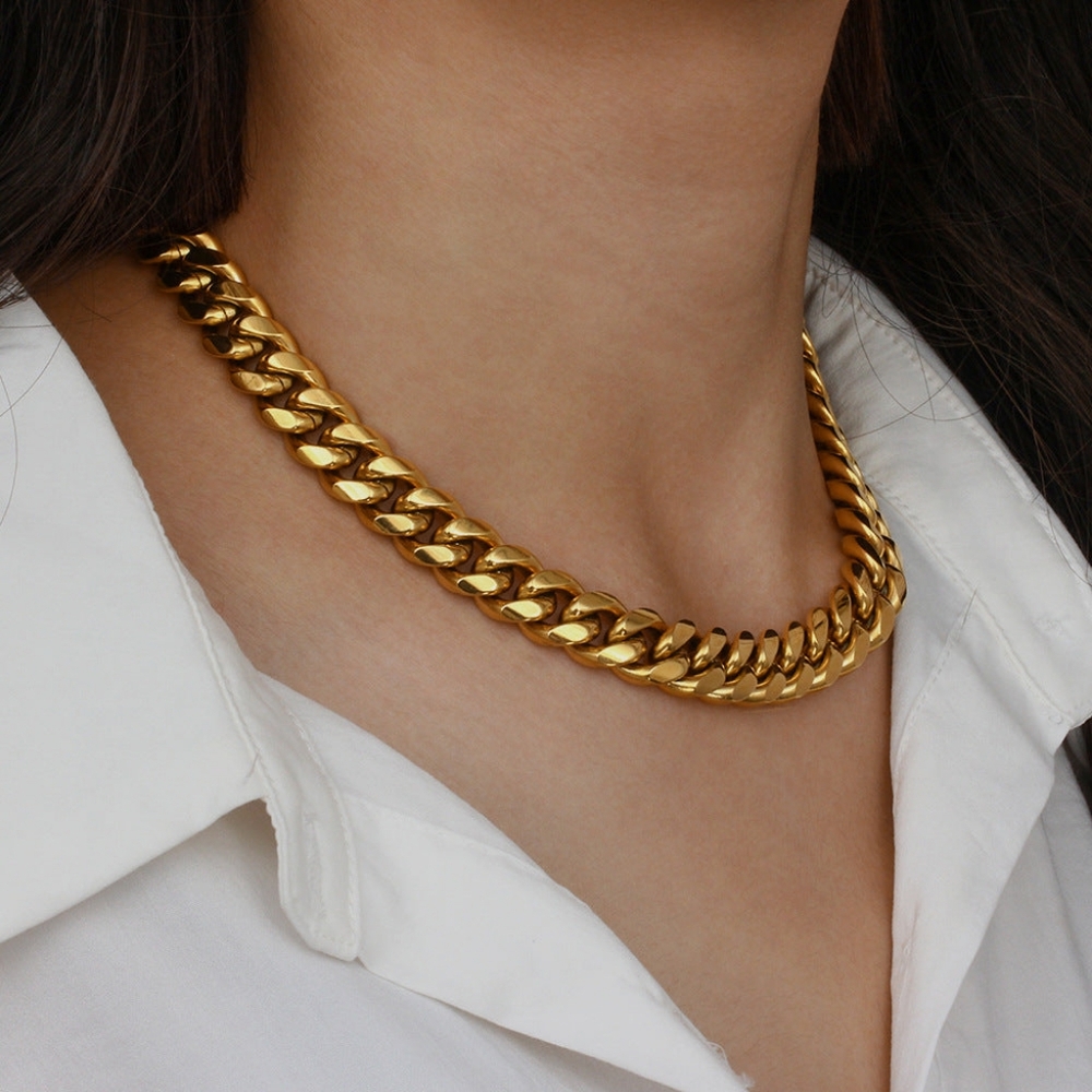 Nevaeh 18k Gold Plated Chunky 13mm Chain Link Necklace